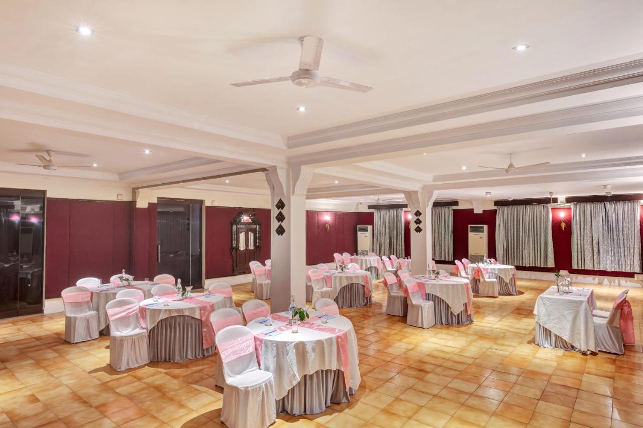Club Mahindra Acacia Palms Hotel Kolva Kültér fotó