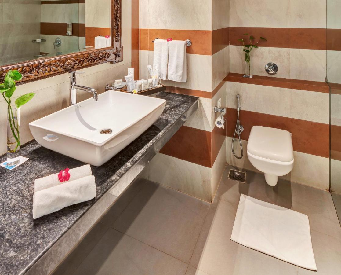 Club Mahindra Acacia Palms Hotel Kolva Kültér fotó