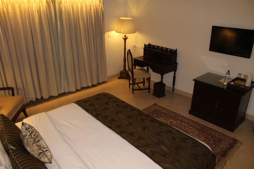 Club Mahindra Acacia Palms Hotel Kolva Kültér fotó