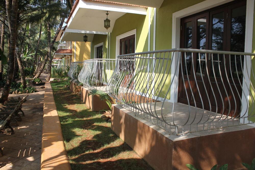 Club Mahindra Acacia Palms Hotel Kolva Kültér fotó