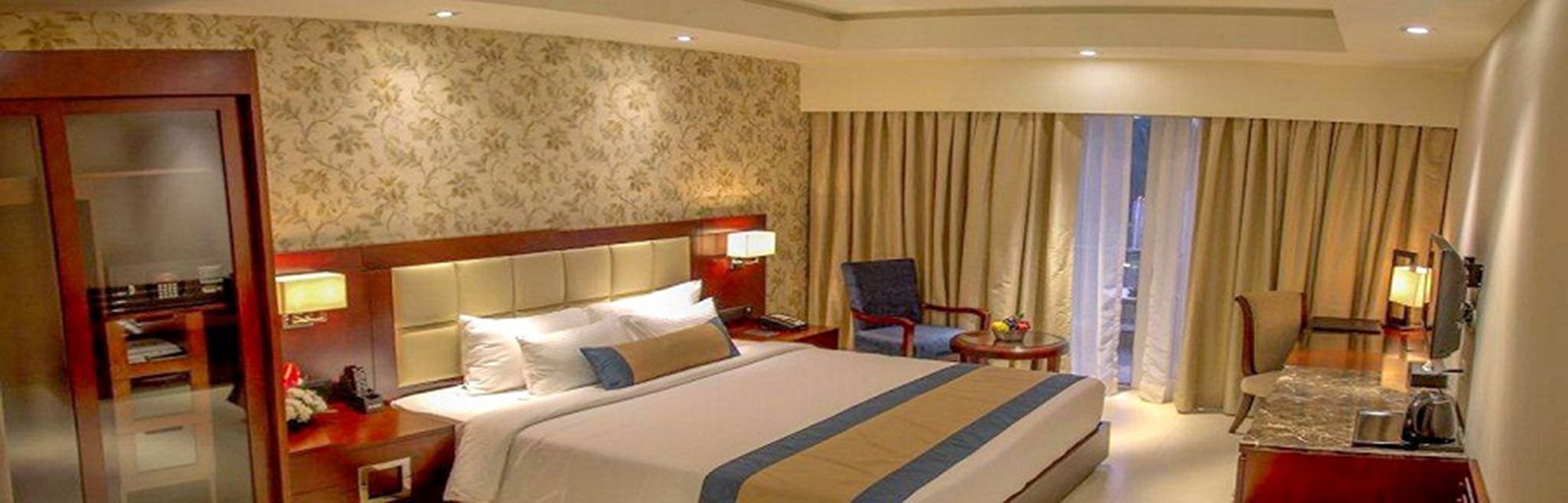 Club Mahindra Acacia Palms Hotel Kolva Kültér fotó